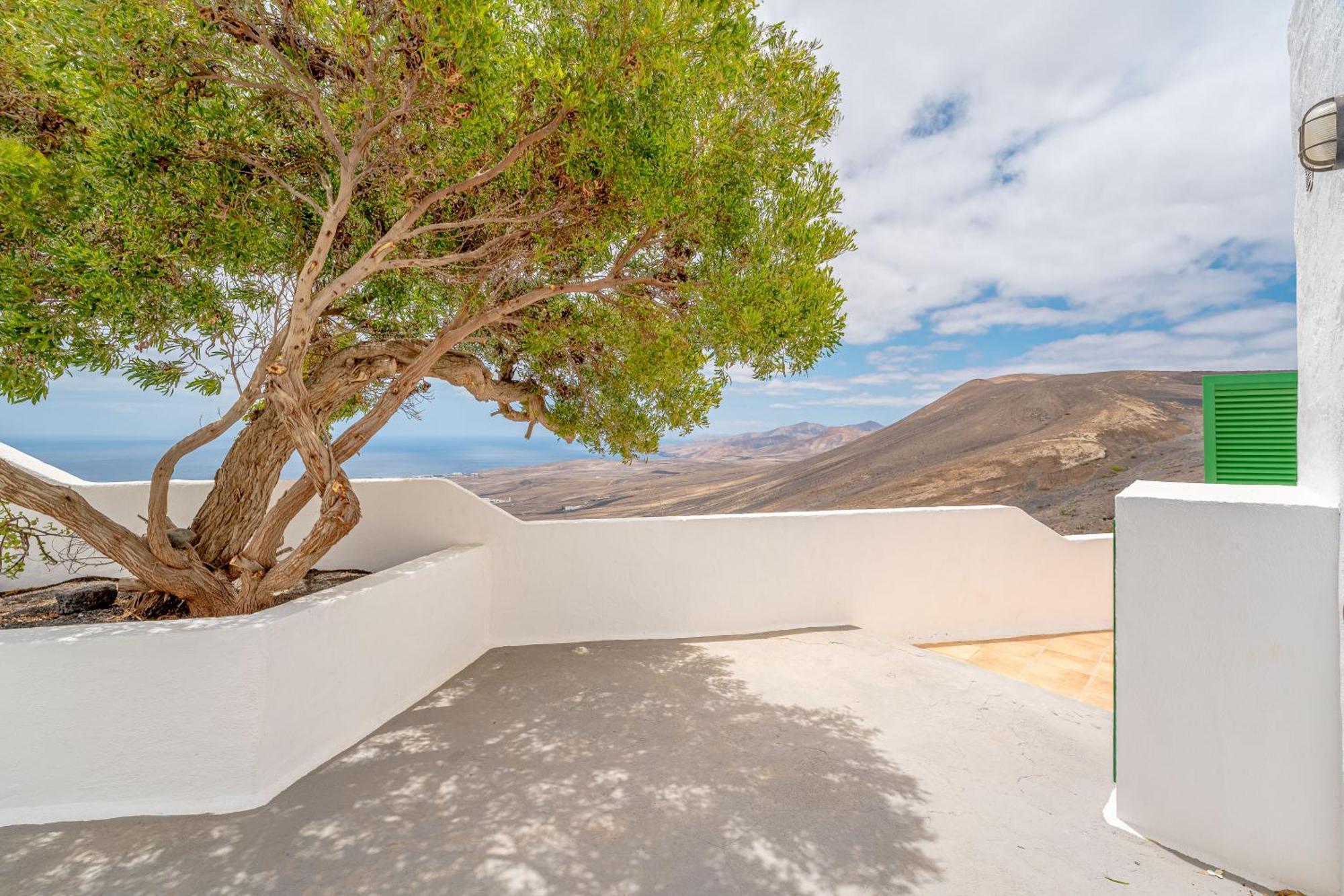 Villa La Asomada Moon Lanzarote Tías