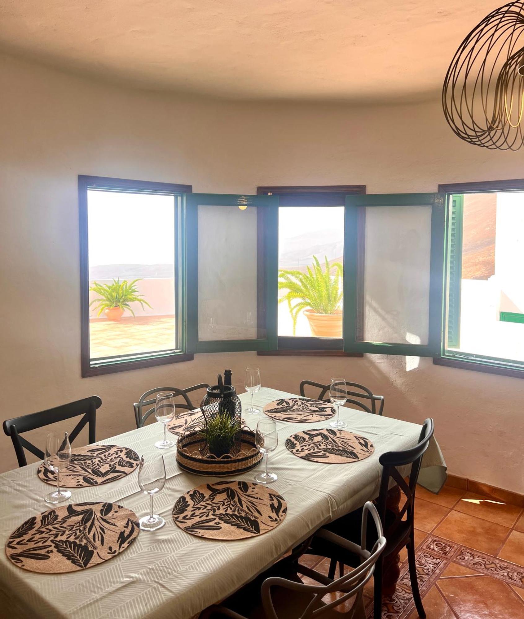 Villa La Asomada Moon Lanzarote Tías